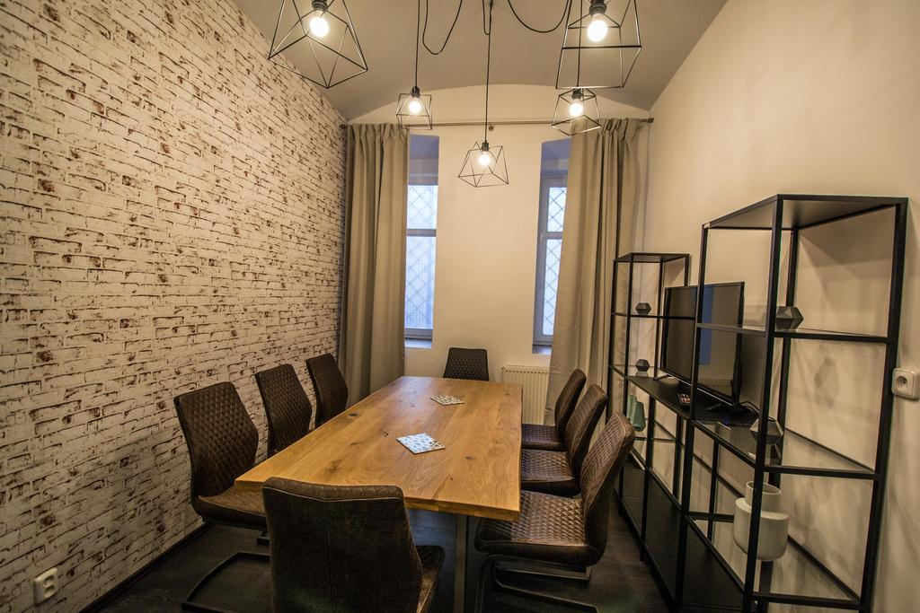 Brooklyn Sauna Apt By Ruterra Praha Bagian luar foto
