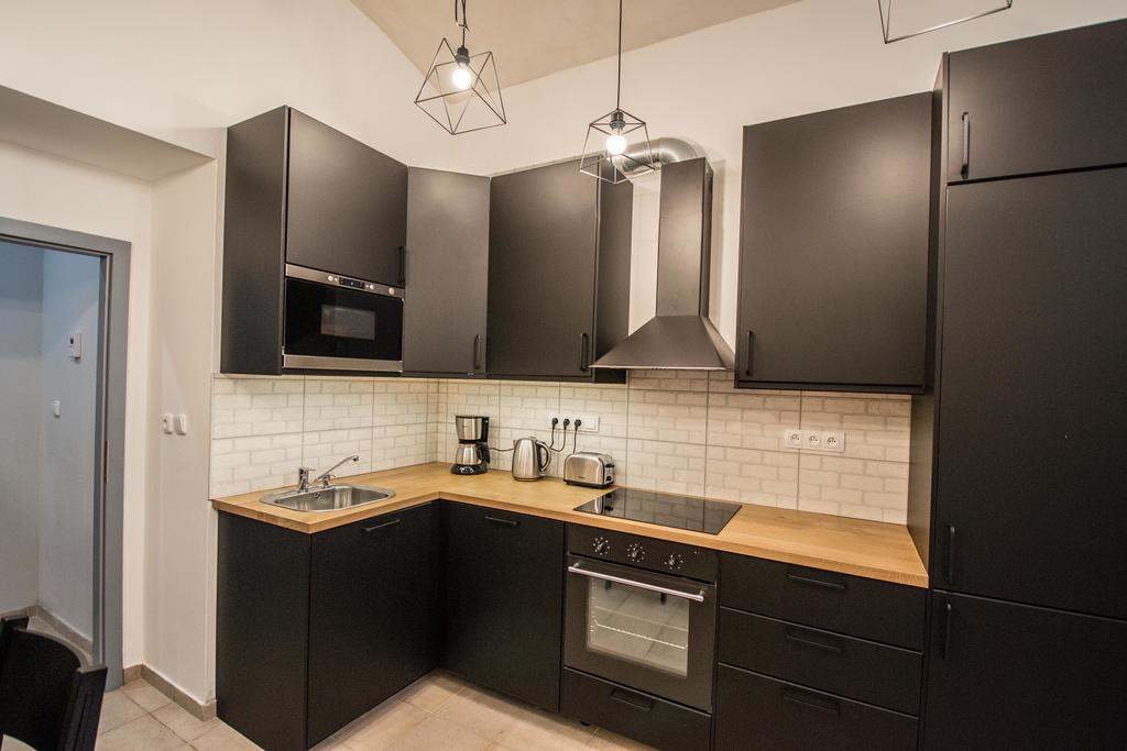Brooklyn Sauna Apt By Ruterra Praha Bagian luar foto